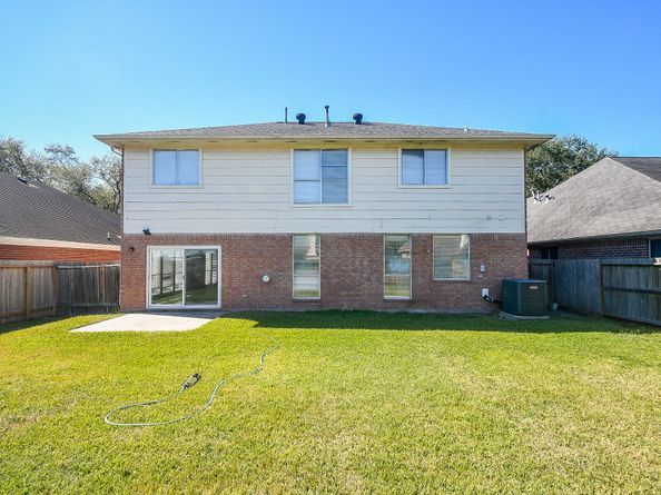 139 Skycrest Drive, Sugar Land TX 77479