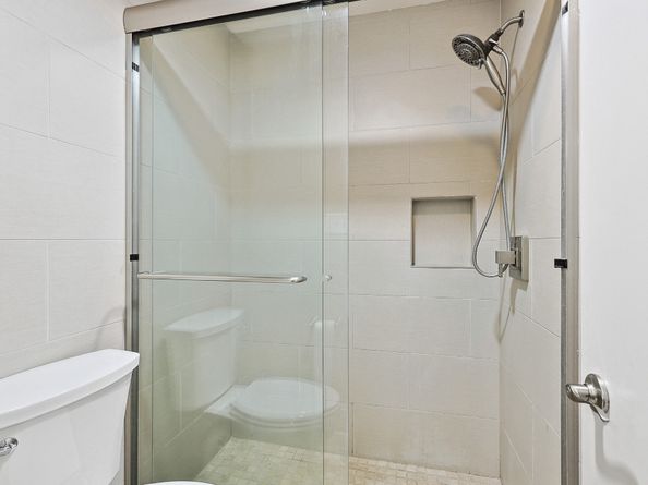 3402 Garrott Street 15, Houston TX 77006