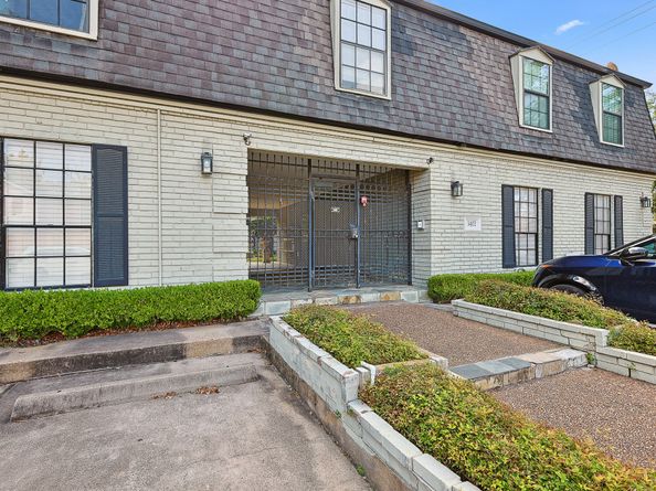 3402 Garrott Street 15, Houston TX 77006