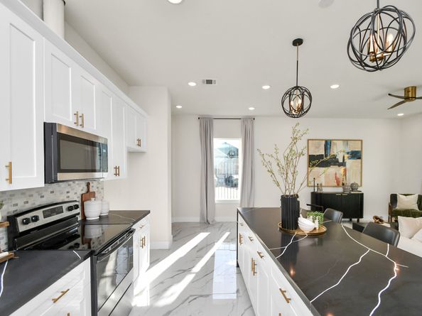 5906 Saint Augustine Street F, Houston TX 77021