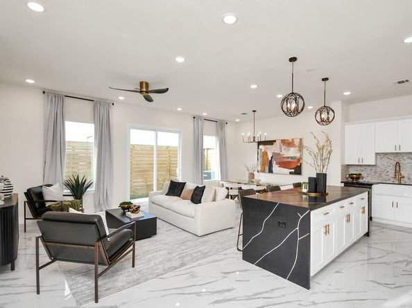 5906 Saint Augustine Street F, Houston TX 77021