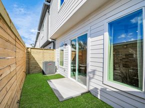 5906 Saint Augustine Street F, Houston TX 77021