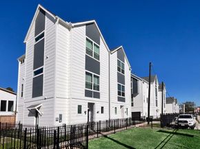 1540 W Tidwell Road, Houston TX 77091