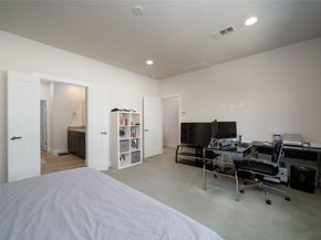1706 Mcilhenny Street C, Houston TX 77004