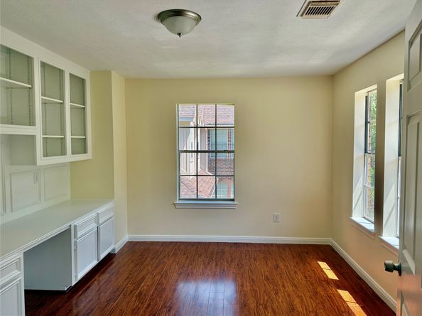 170 S Hall Drive, Sugar Land TX 77478