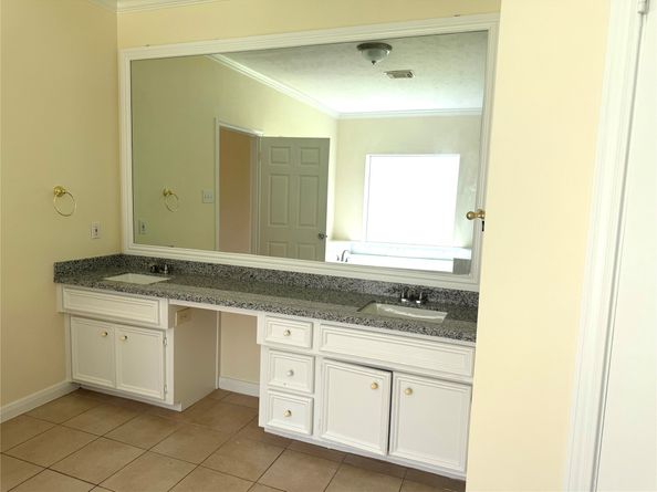 170 S Hall Drive, Sugar Land TX 77478