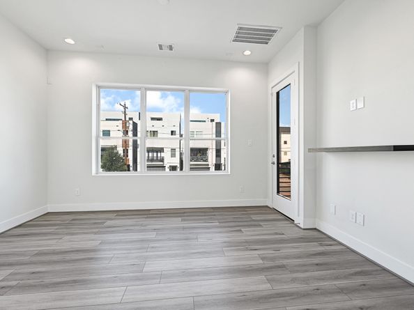 3313 Baer Street, Houston TX 77020