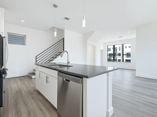 3313 Baer Street, Houston TX 77020