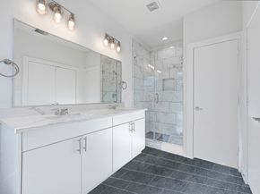 3313 Baer Street, Houston TX 77020