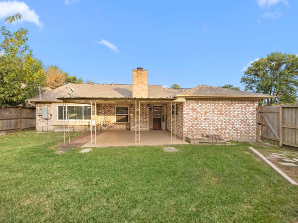 6003 Rena Street, Houston TX 77092