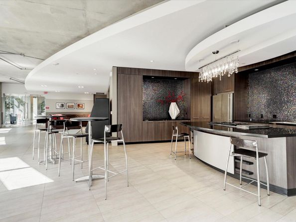 1901 Post Oak Boulevard 4308, Houston TX 77056