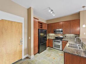 1901 Post Oak Boulevard 4308, Houston TX 77056