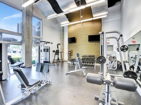 1901 Post Oak Boulevard 4308, Houston TX 77056