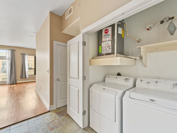 1901 Post Oak Boulevard 4308, Houston TX 77056