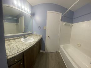 3900 Woodchase Drive 55, Houston TX 77042