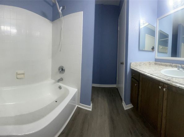 3900 Woodchase Drive 55, Houston TX 77042