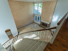 810 Ivy Wall Drive, Houston TX 77079