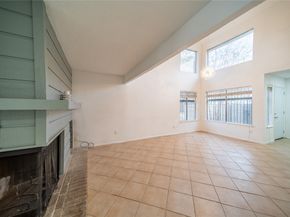 8532 Dairy View Lane, Houston TX 77072