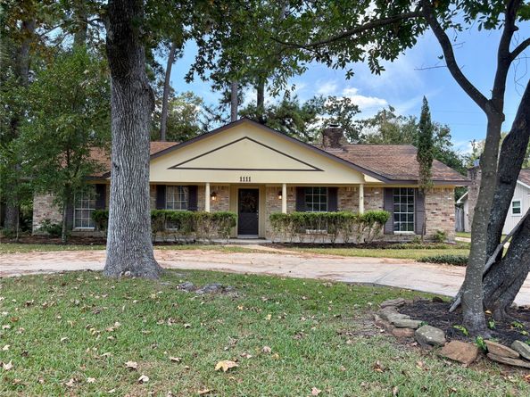 1111 Burning Tree Road, Kingwood TX 77339