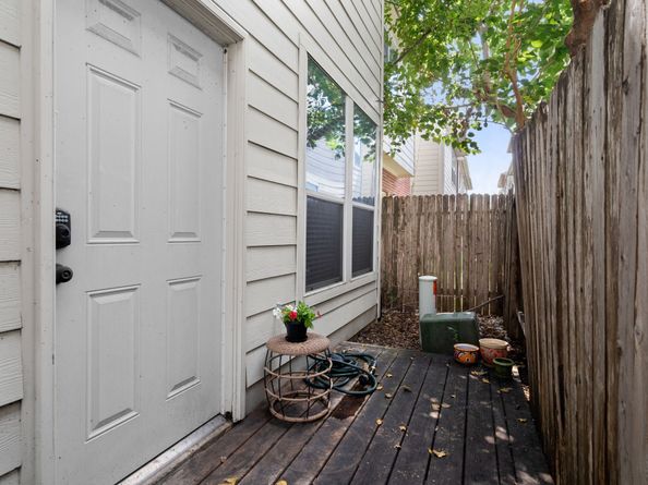 1722 Aden Mist Drive, Houston TX 77003