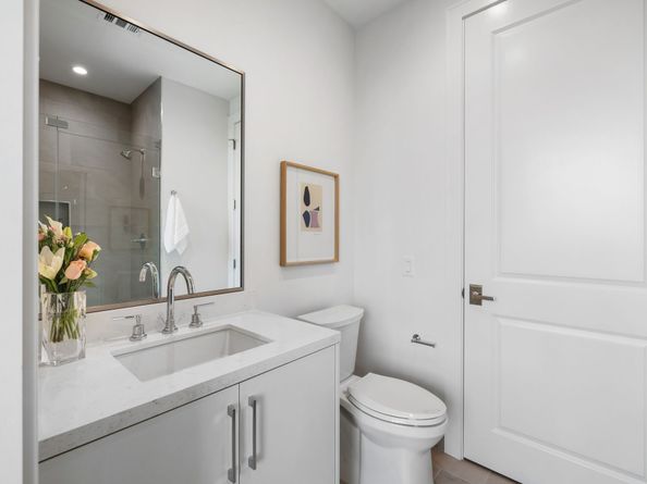 5656 San Felipe Street 1005, Houston TX 77056