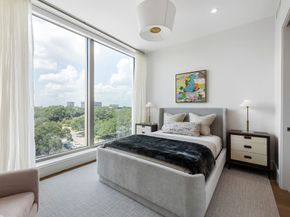 5656 San Felipe Street 1005, Houston TX 77056