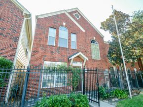 1713 Aden Mist Drive, Houston TX 77003