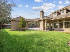 9041 Larston Street, Spring Valley Village TX 77055