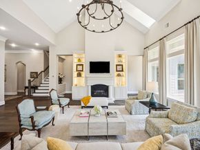 9041 Larston Street, Spring Valley Village TX 77055