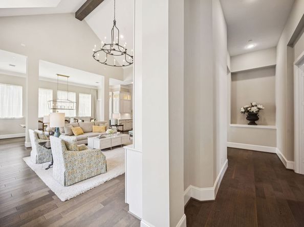 9041 Larston Street, Spring Valley Village TX 77055