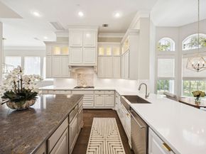 9041 Larston Street, Spring Valley Village TX 77055