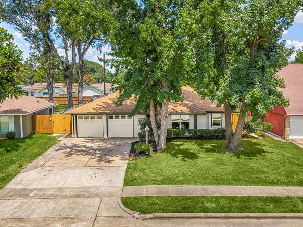 1510 Spillers Lane, Houston TX 77043