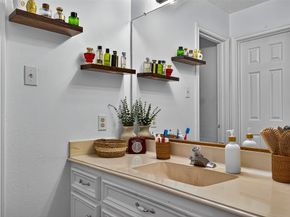 14819 Alderwick Drive, Sugar Land TX 77498