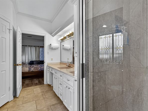14819 Alderwick Drive, Sugar Land TX 77498