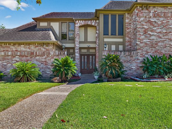 14819 Alderwick Drive, Sugar Land TX 77498