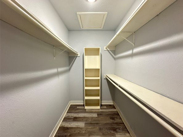 7303 Gulf Freeway 903, Houston TX 77017