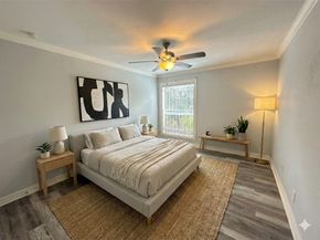 7303 Gulf Freeway 903, Houston TX 77017