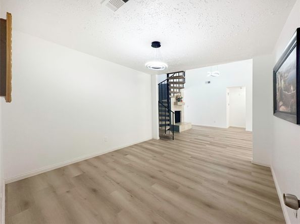 9219 Benchley Drive, Houston TX 77099