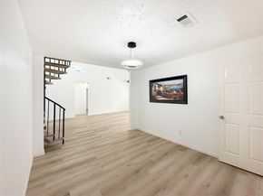 9219 Benchley Drive, Houston TX 77099