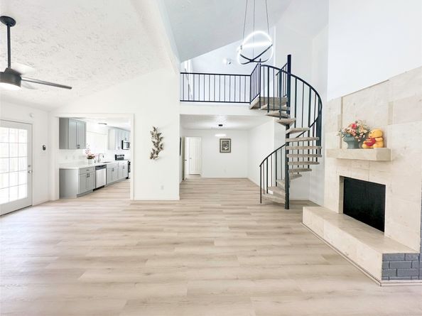 9219 Benchley Drive, Houston TX 77099