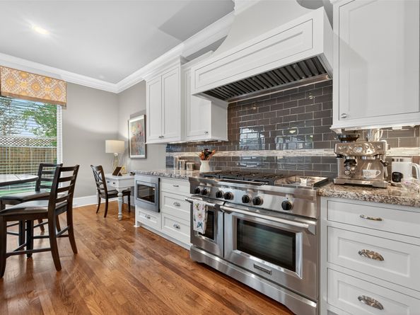 1261 Du Barry Lane, Houston TX 77018