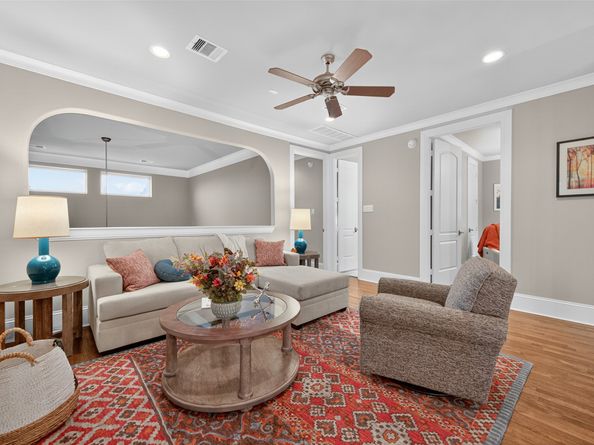 1261 Du Barry Lane, Houston TX 77018