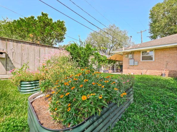 8927 Rockhurst Drive, Houston TX 77080