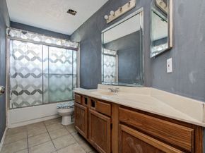 4911 E Fallen Bough Drive, Houston TX 77041