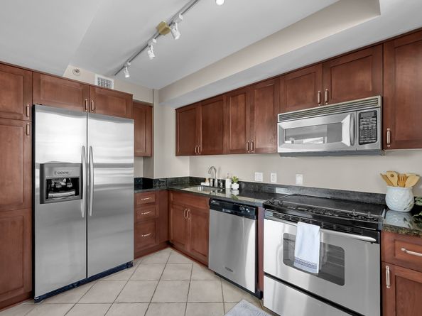 1111 Caroline Street 2901, Houston TX 77010