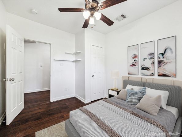 3811 Walker Street, Houston TX 77023