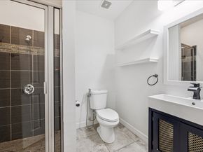 3811 Walker Street, Houston TX 77023