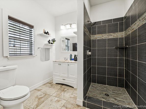 3811 Walker Street, Houston TX 77023