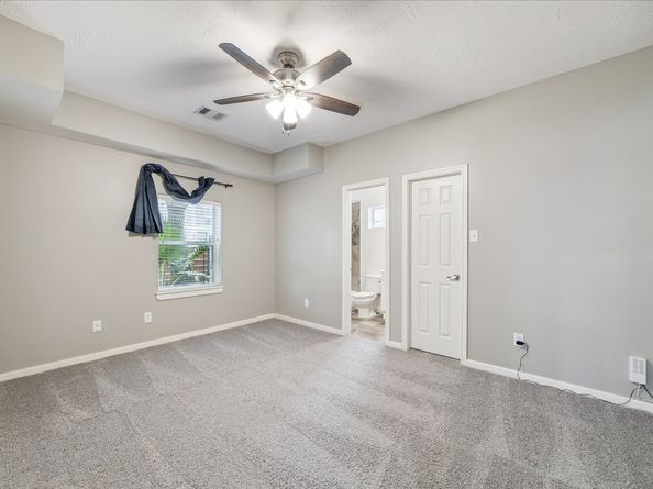 5736 Kansas Street B, Houston TX 77007
