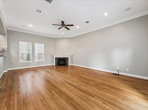 5736 Kansas Street B, Houston TX 77007
